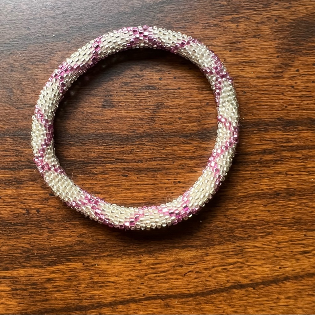 Sashka/Co Pink And White Glass Beaded Bracelet